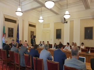 ИКЕМ участва в заседание на Парламентарната комисия по енергетика в 44-то НС